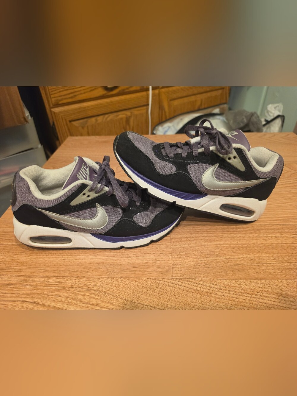 Like New Women's Nike Air Max Tennis Shoes